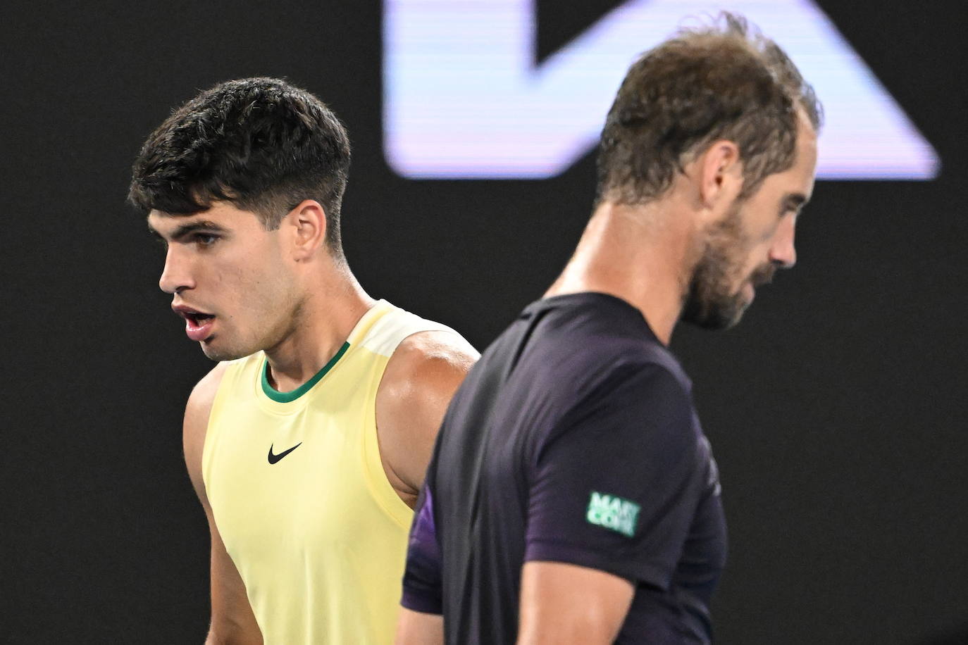 La victoria de Carlos Alcaraz ante Richard Gasquet en el Abierto de Australia, en imágenes