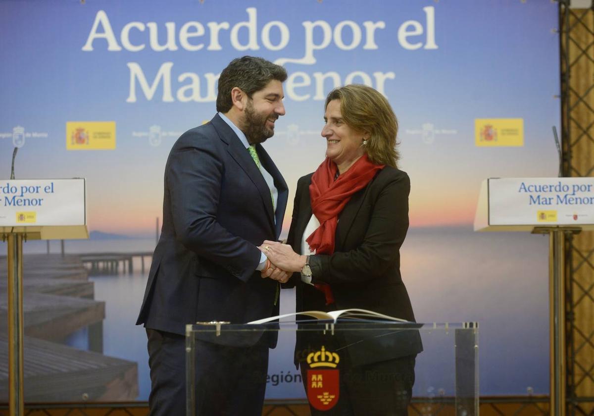 La firma de la Comisión Interadministrativa del Mar Menor, en imágenes