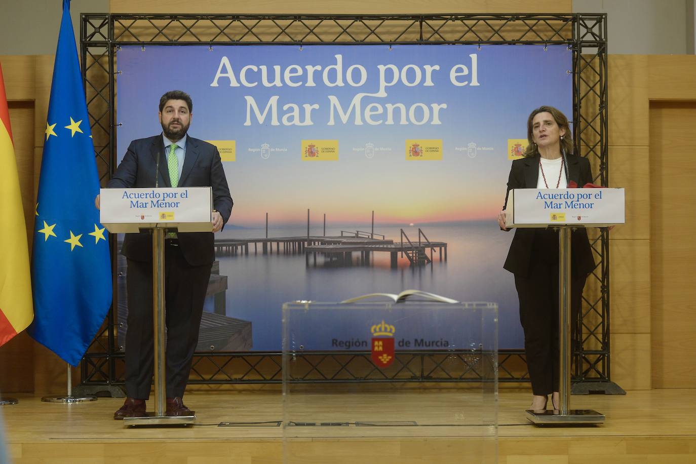 La firma de la Comisión Interadministrativa del Mar Menor, en imágenes