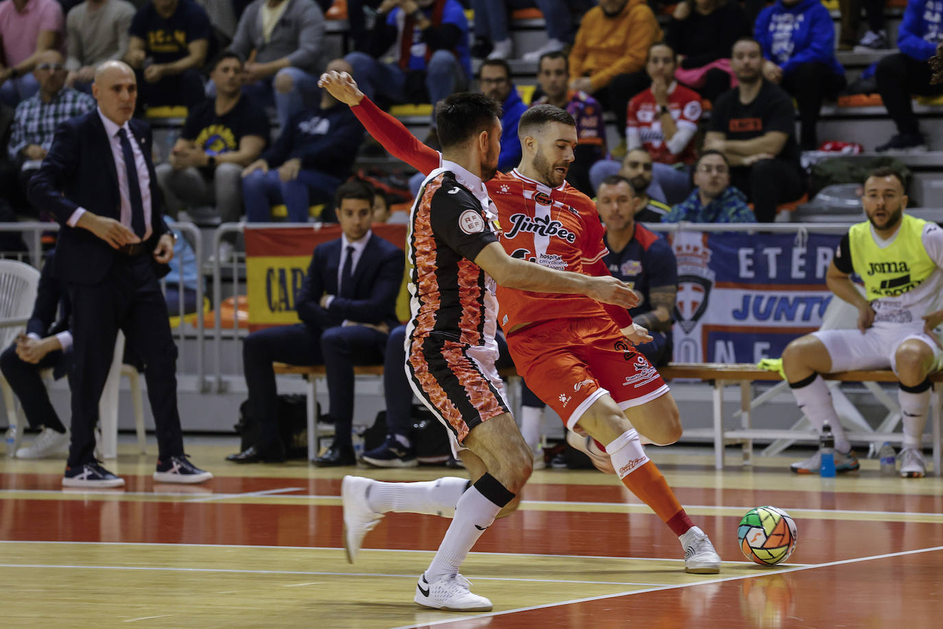 Las imágenes del Jimbee-ElPozo