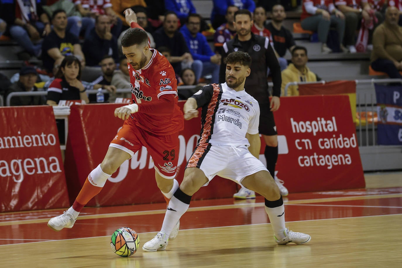 Las imágenes del Jimbee-ElPozo