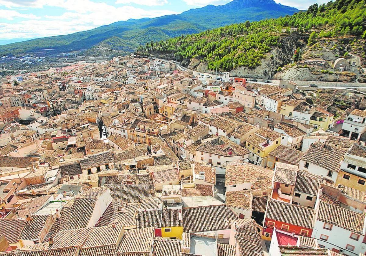 Vista panorámica de Moratalla desde su castillo.