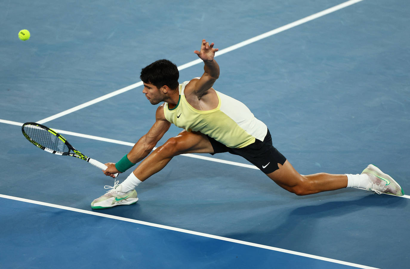 La derrota de Alcaraz ante Zverev en el Open de Australia, en imágenes