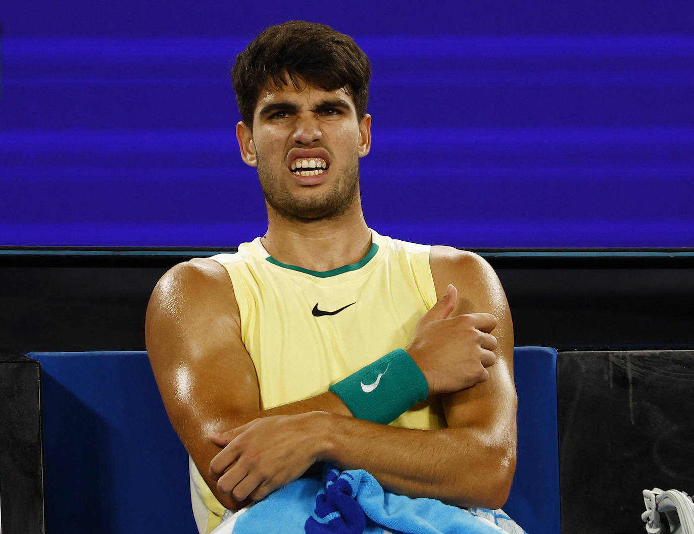 La derrota de Alcaraz ante Zverev en el Open de Australia, en imágenes