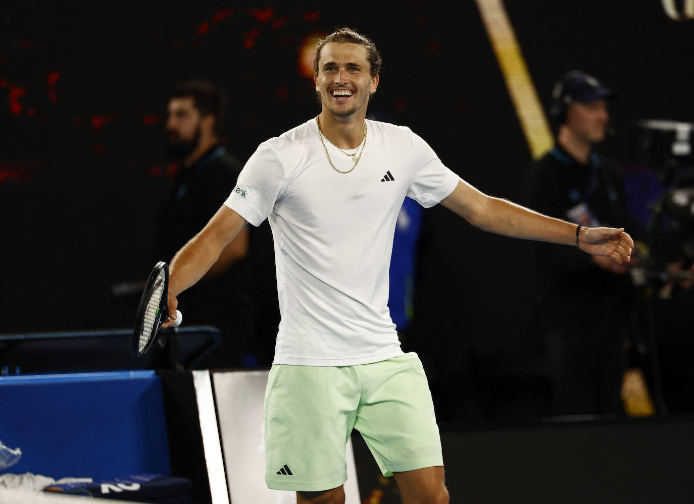 La derrota de Alcaraz ante Zverev en el Open de Australia, en imágenes