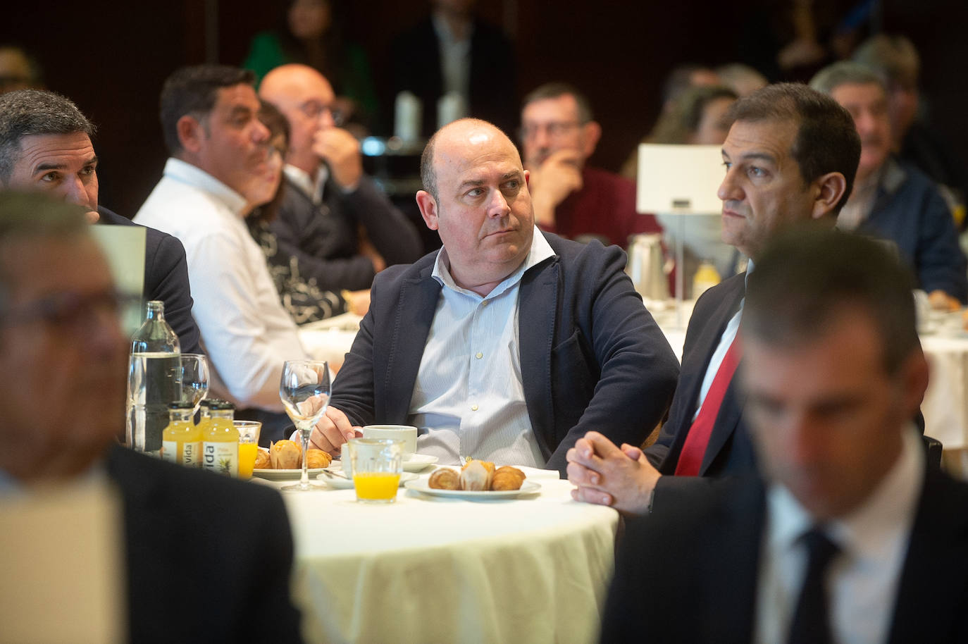 Las imágenes del Foro Agro organizado por Santander y LA VERDAD