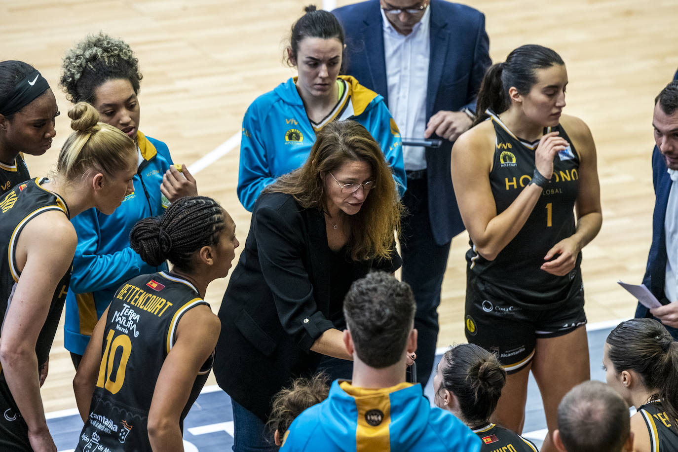 La victoria del Hozono Global Jairis frente al IDK, en imágenes