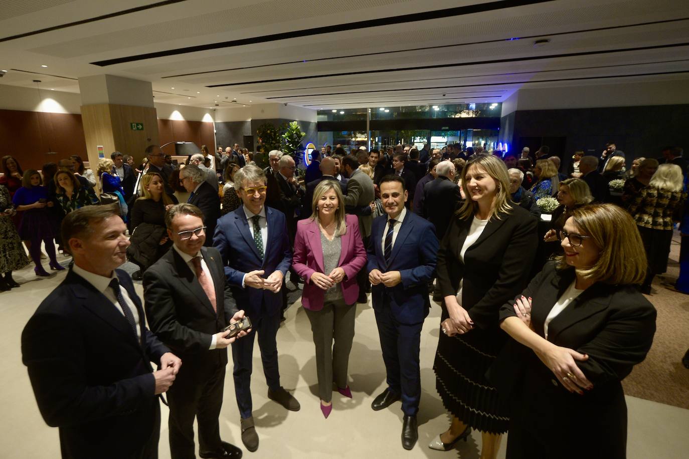 Imágenes: La inauguración de la nueva oficina Store Multicentro de Caixabank en Murcia