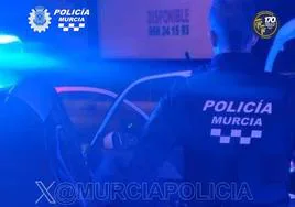 Un agente de la Policía Local de Murcia
