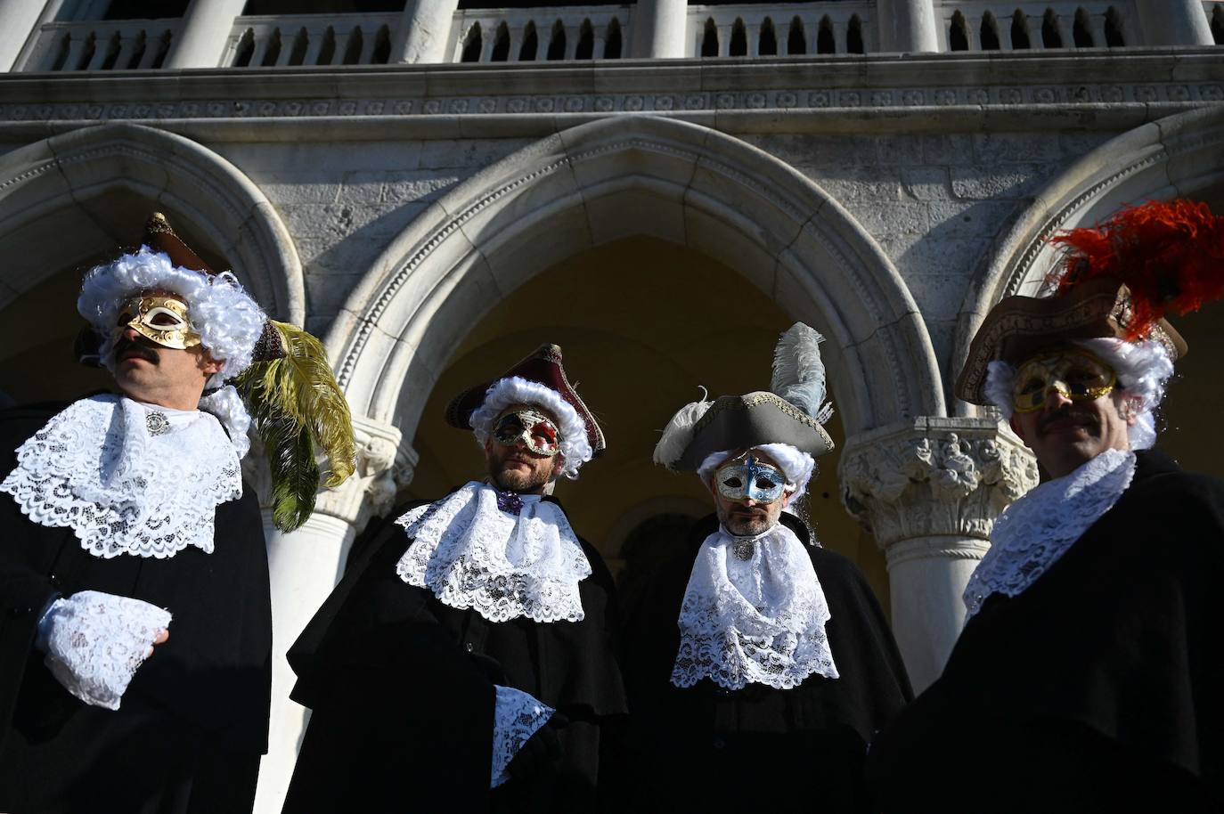 El Carnaval de Venecia llena de máscaras la ciudad