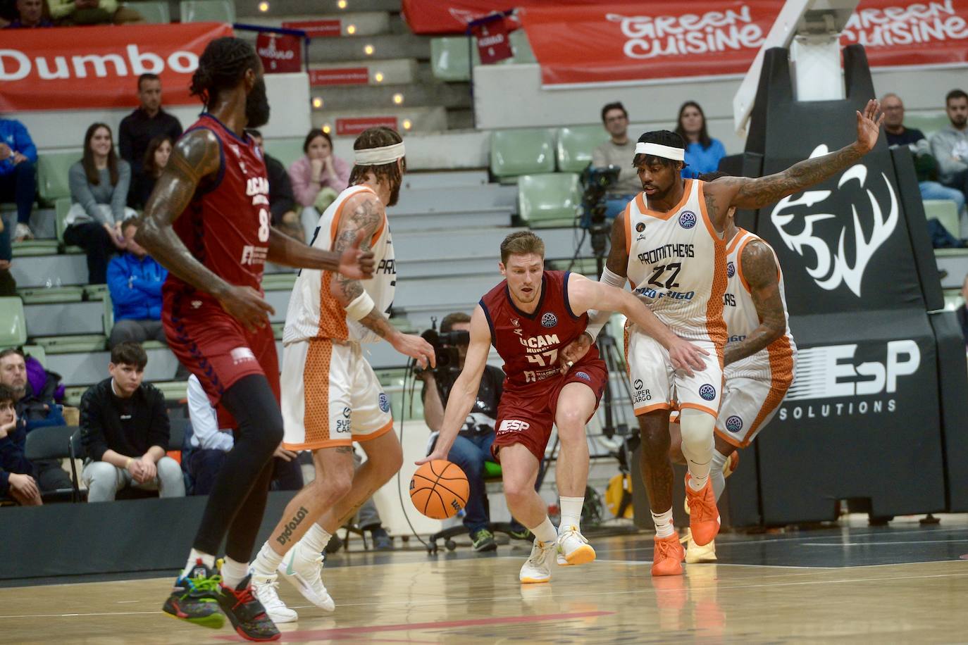 Las imágenes del partido UCAM-Promitheas (90-81)