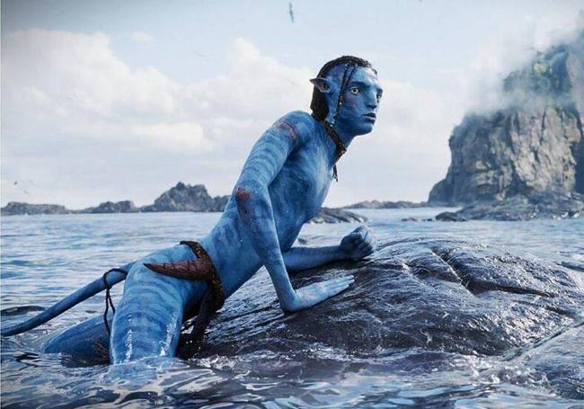 Imagen de una escena de Avatar: El sentido del agua.