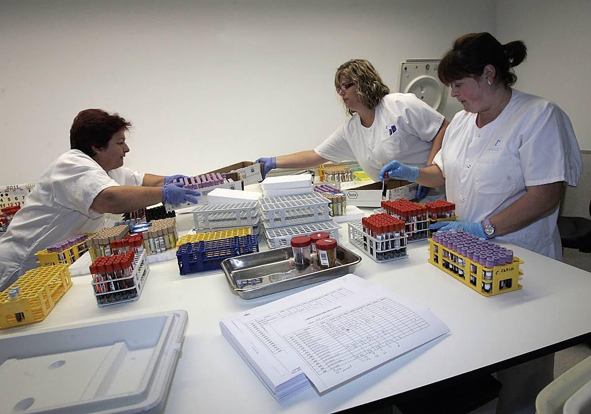 Imagen de archivo del laboratorio del Hospital Santa Lucía.