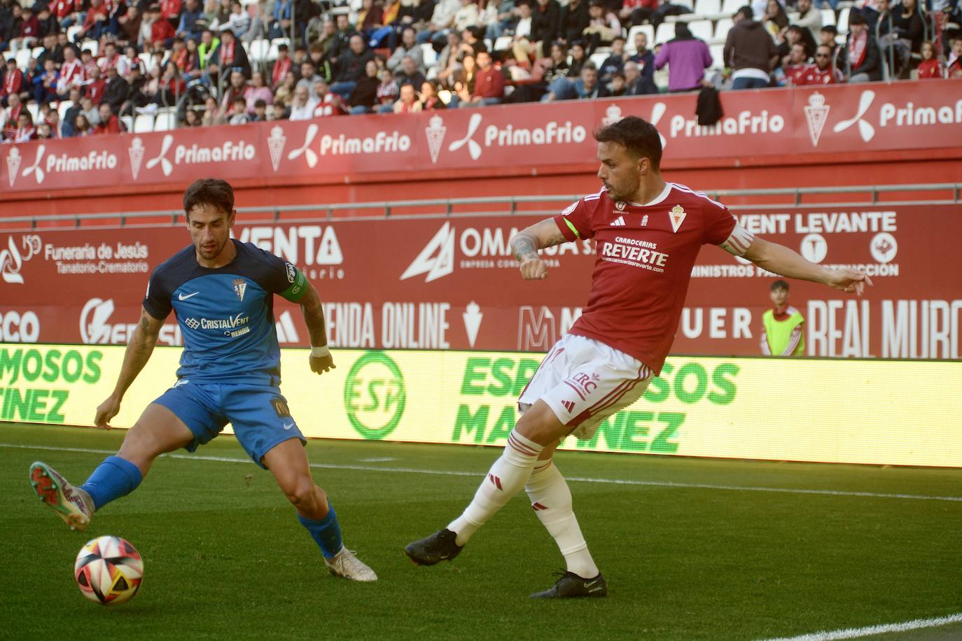 La victoria del Real Murcia frente al San Fernando, en imágenes