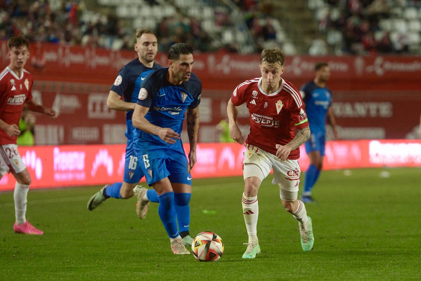 La victoria del Real Murcia frente al San Fernando, en imágenes