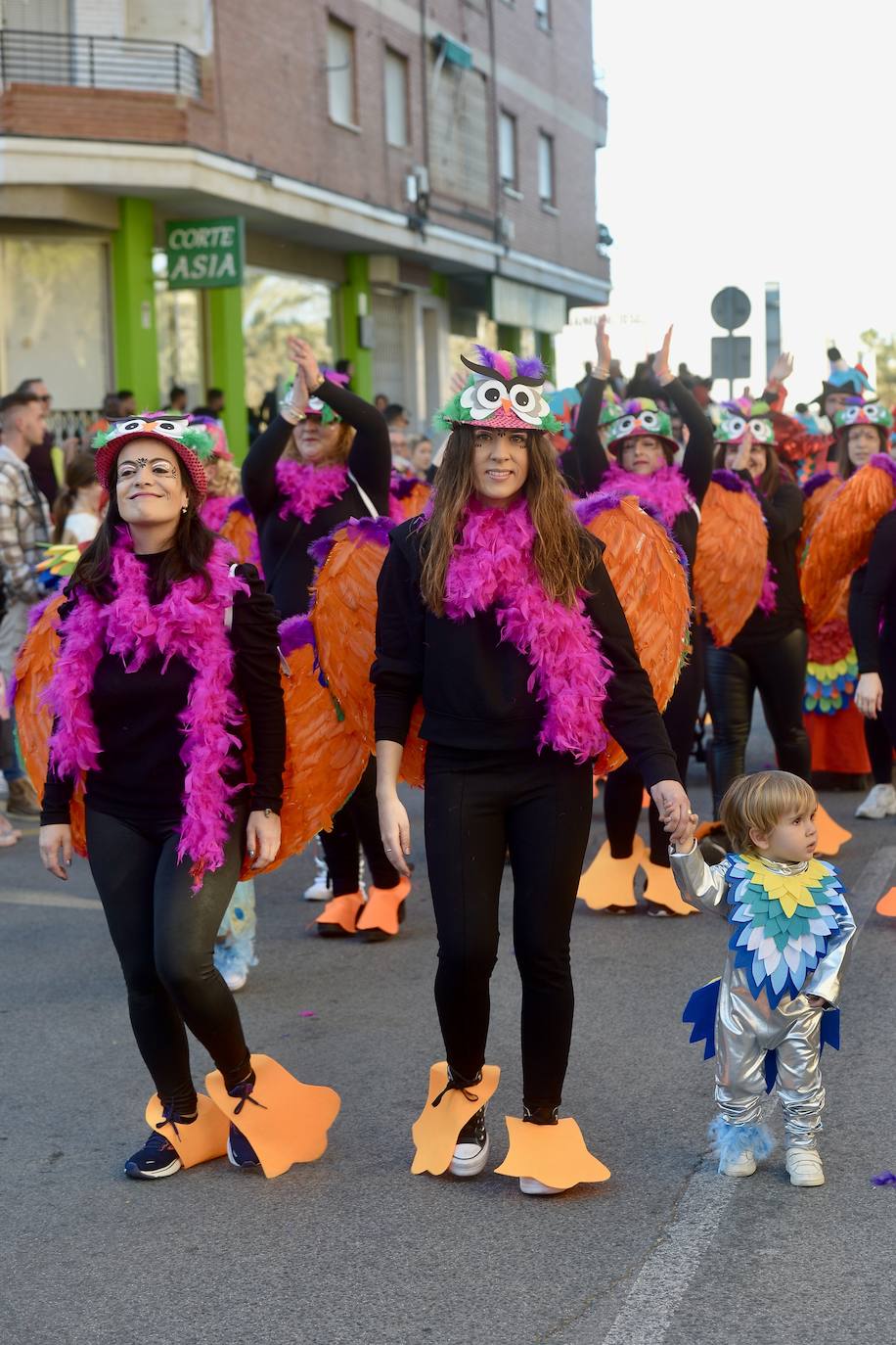 El desfile infantil del Carnaval de Beniaján, en imágenes