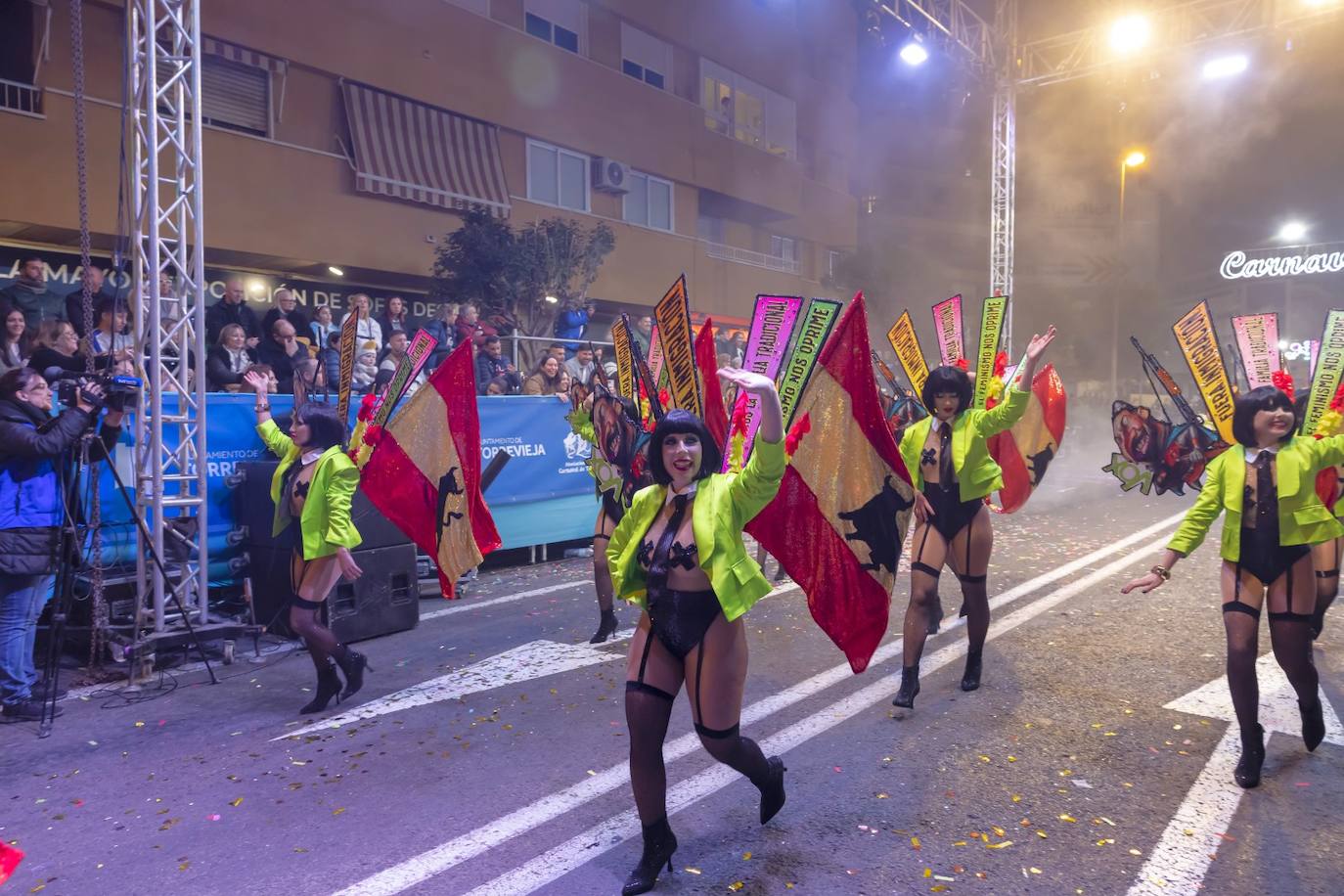 Las imágenes del desfile concurso del Carnaval de Torrevieja