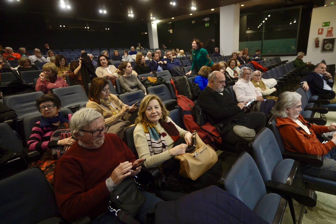 Imágenes de María José Solano en el Aula de Cultura de LA VERDAD