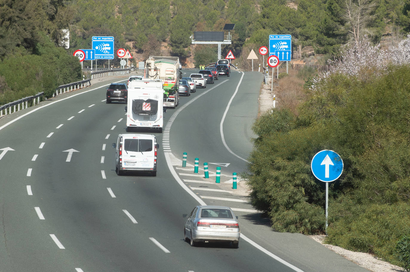 Segunda jornada de protesta de tractores en Murcia, en imágenes