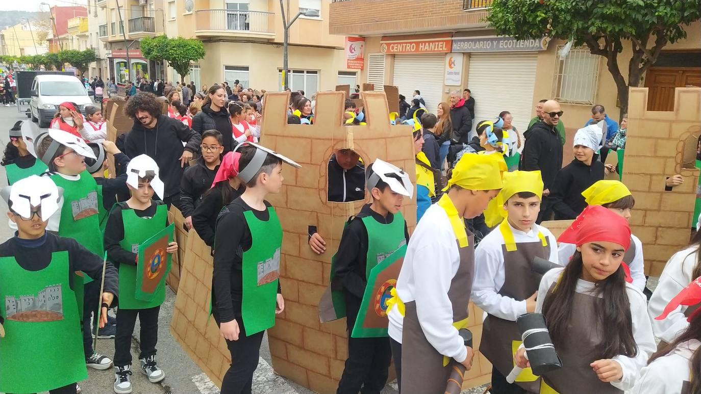 Primer desfile del Carnaval de Mula, en imágenes