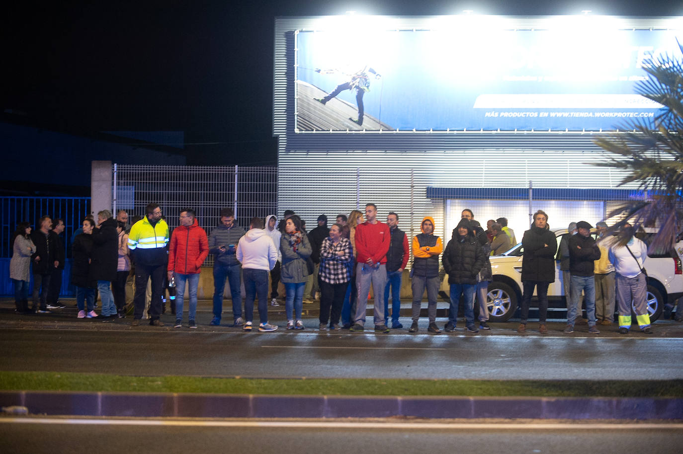 Imágenes del incendio de la empresa especias Sabater en Cabezo de Torres