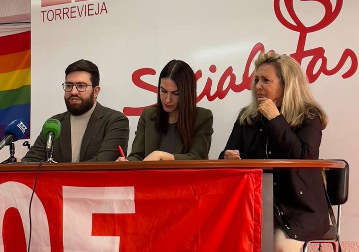 A Barbara Soler le acompañarán Tomás Ruiz García como secretario de organización (a la izquierda) y Cristina Tañá (a la derecha) como presidenta.