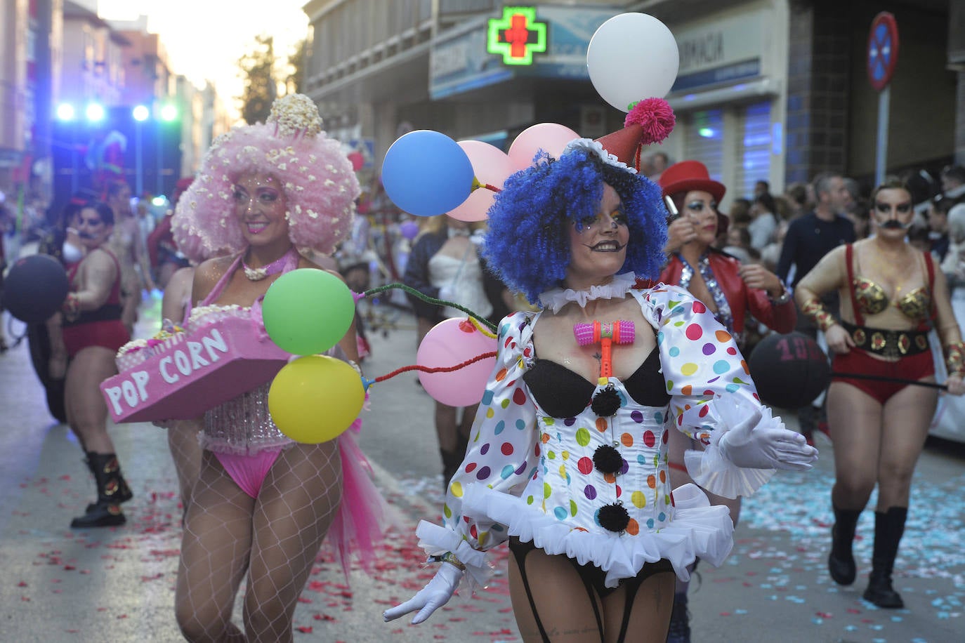 Gran desfile de Martes de Carnaval en Cabezo de Torres, en imágenes