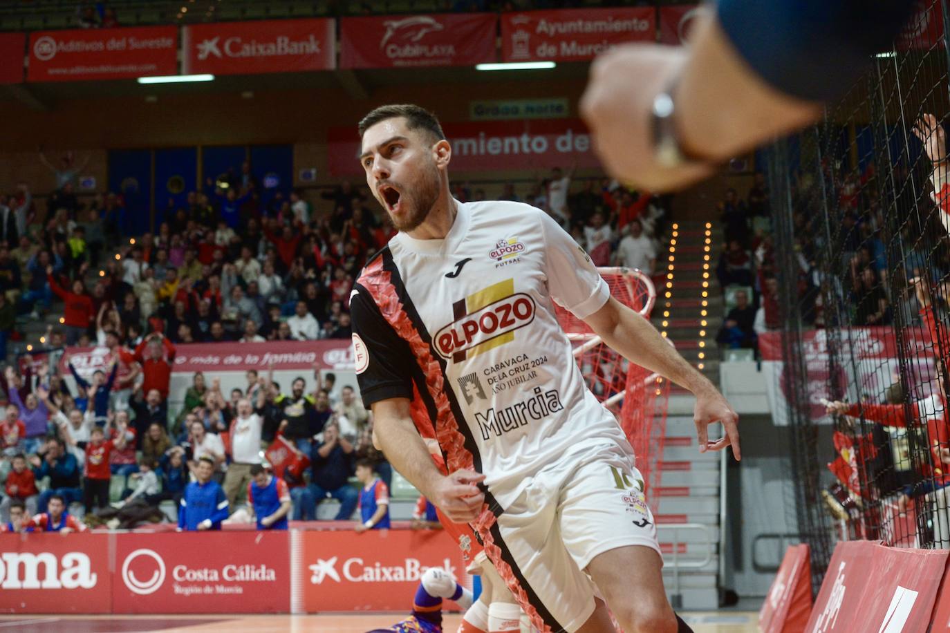 Las imágenes del derbi ElPozo-Jimbee (2-3)