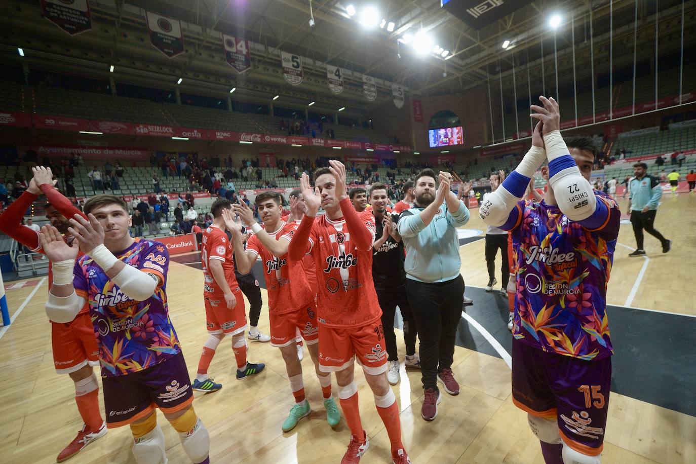Las imágenes del derbi ElPozo-Jimbee (2-3)