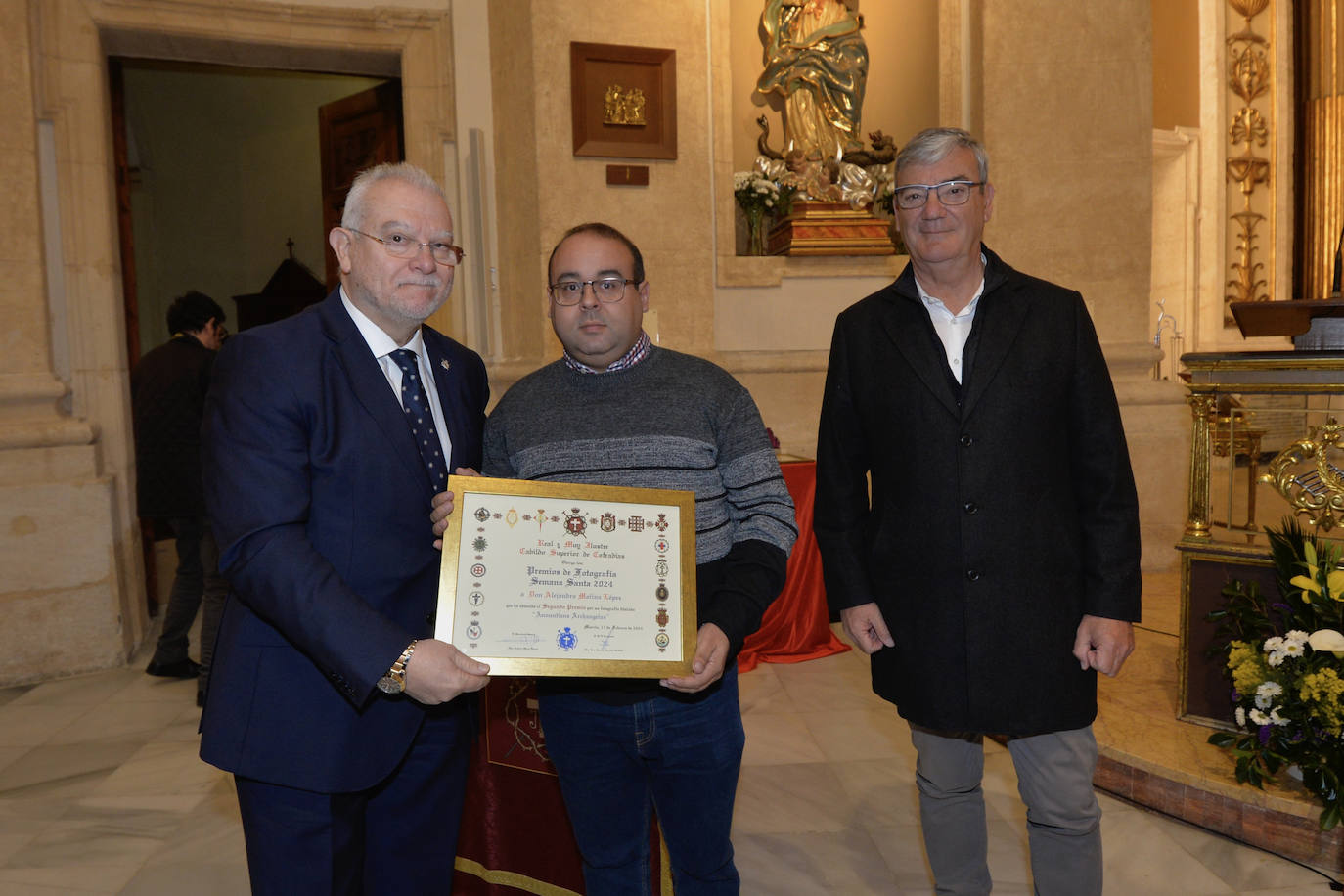 La presentación en Murcia de la revista del Cabildo de Cofradías, en imágenes