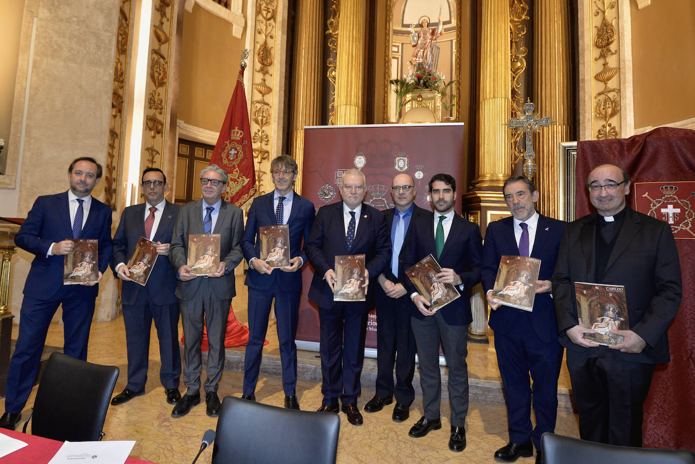 La presentación en Murcia de la revista del Cabildo de Cofradías, en imágenes