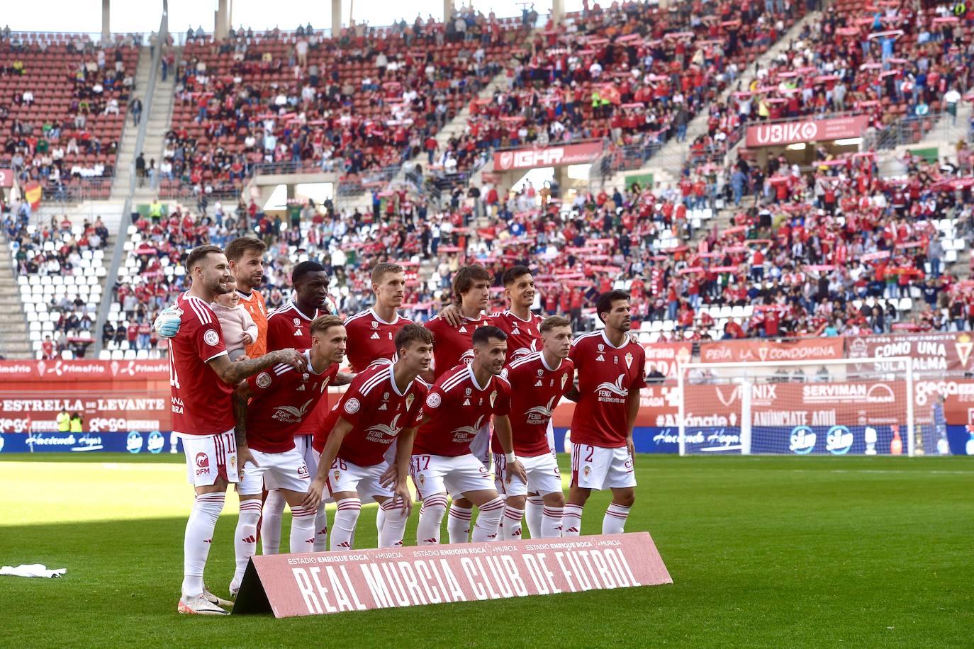 La derrota del Real Murcia frente al Intercity, en imágenes