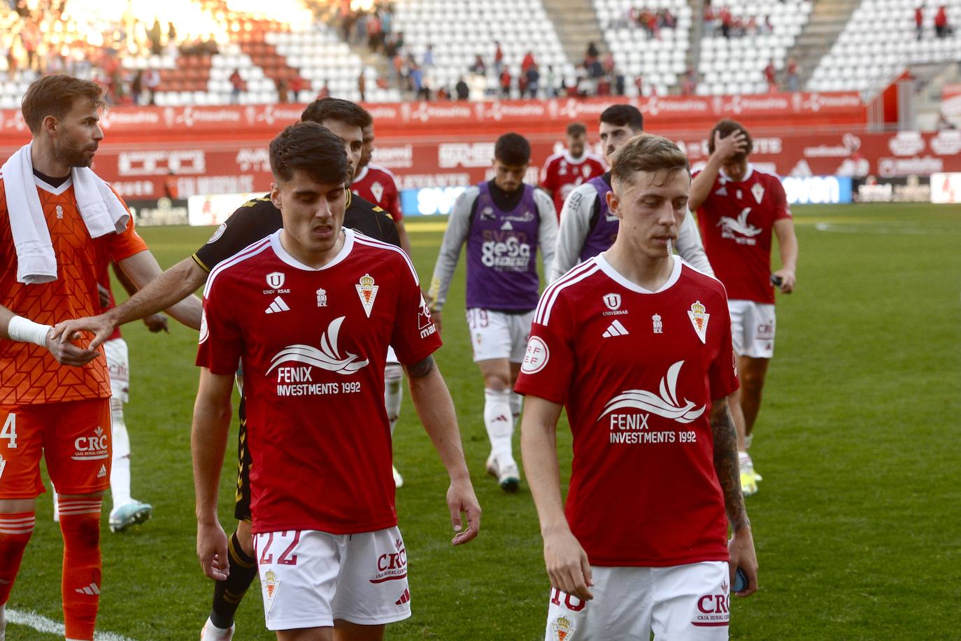 La derrota del Real Murcia frente al Intercity, en imágenes