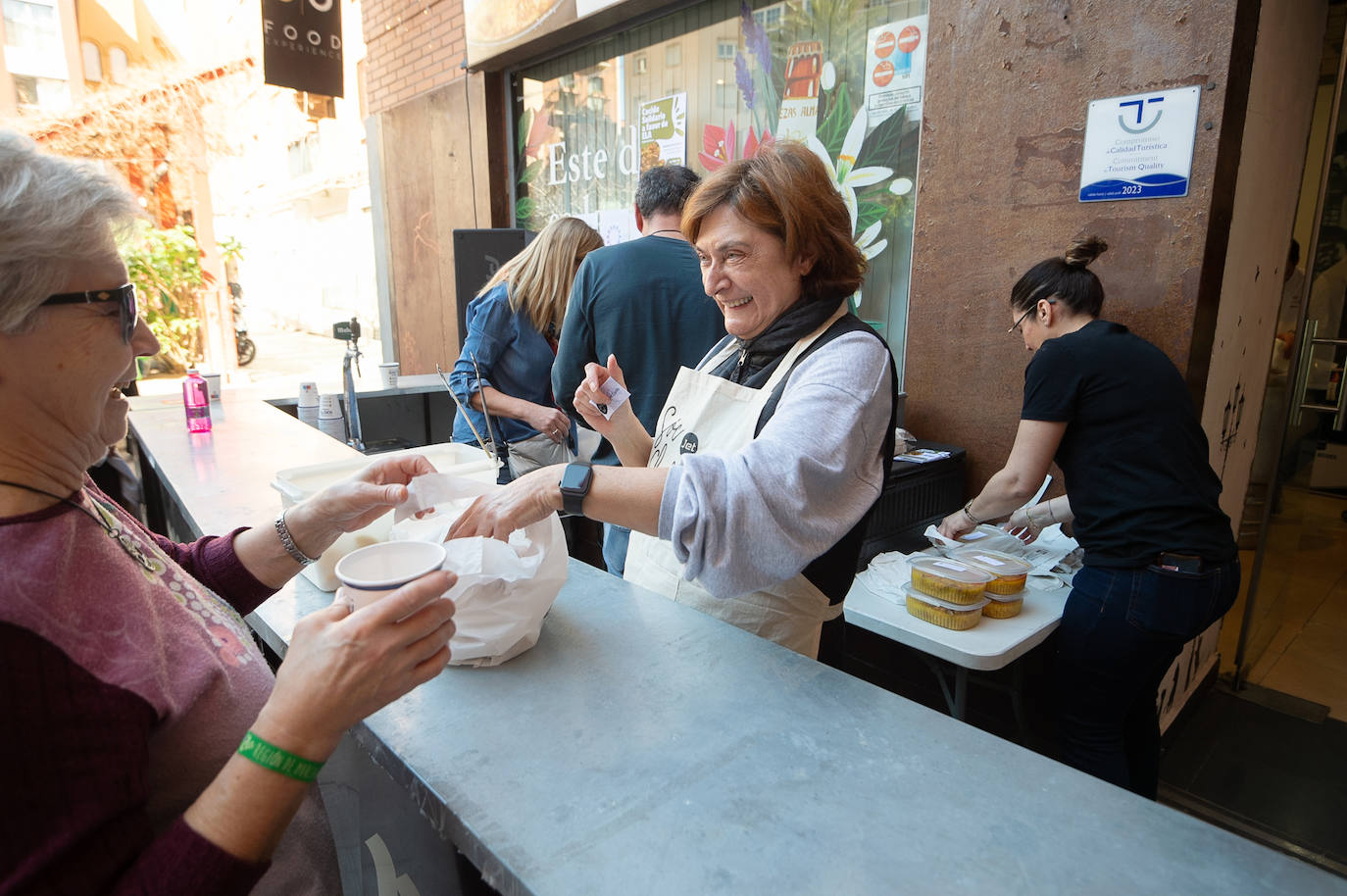 Solidaridad con sabor en barrio murciano de Santa Eulalia