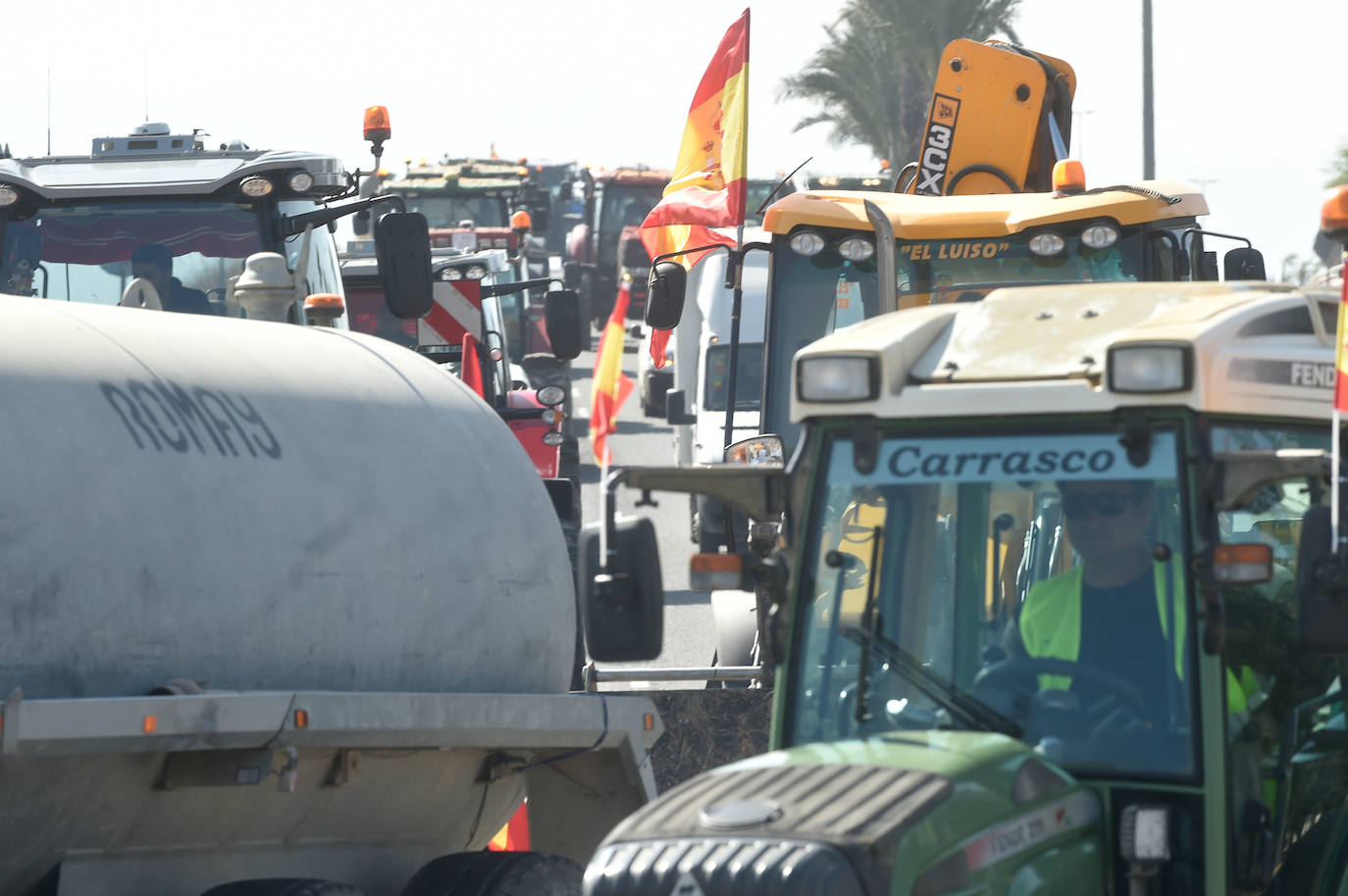 Las protestas de los agricultores llegan a Murcia el 21-F, en imágenes