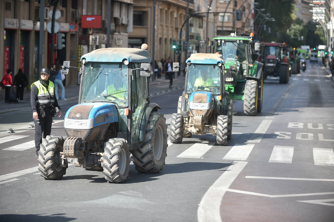 Las protestas de los agricultores llegan a Murcia el 21-F, en imágenes