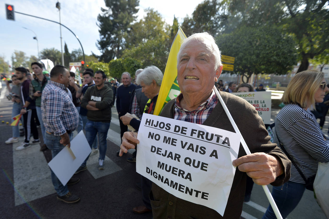 Las protestas de los agricultores llegan a Murcia el 21-F, en imágenes