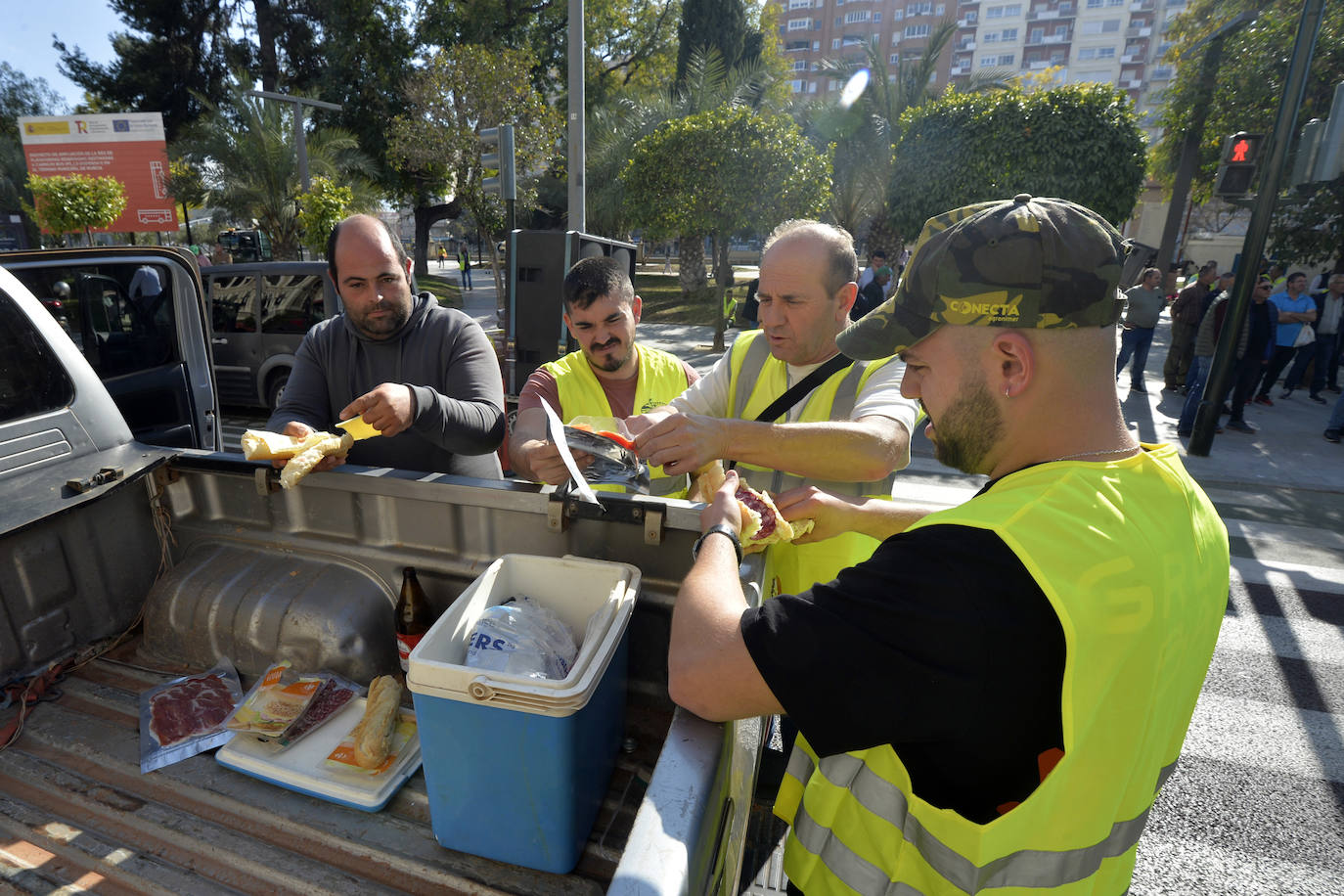 Las protestas de los agricultores llegan a Murcia el 21-F, en imágenes