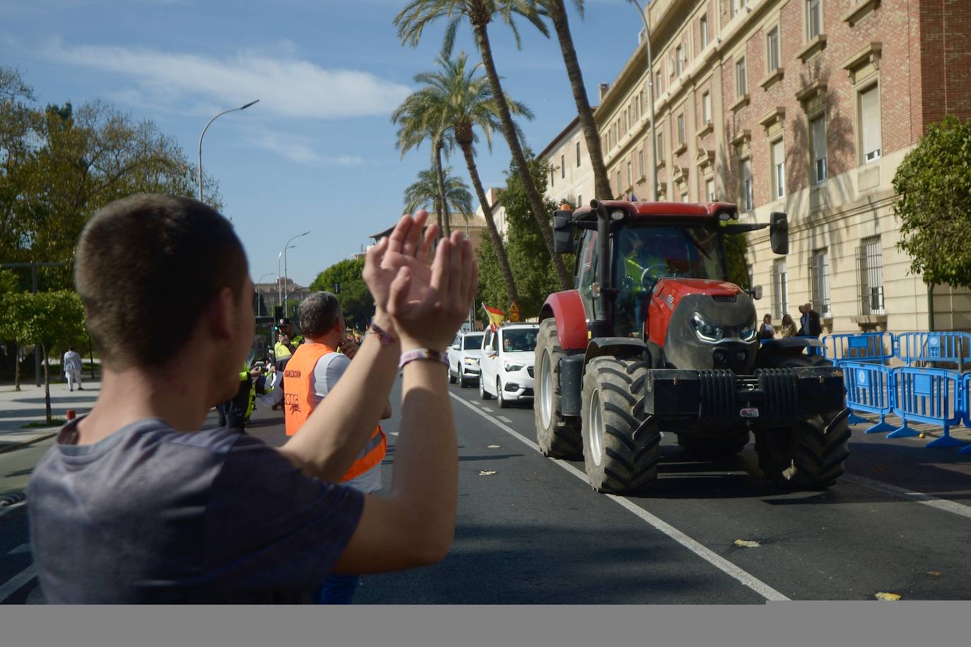 Las protestas de los agricultores llegan a Murcia el 21-F, en imágenes