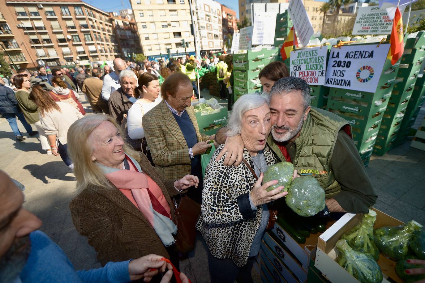 Las protestas de los agricultores llegan a Murcia el 21-F, en imágenes