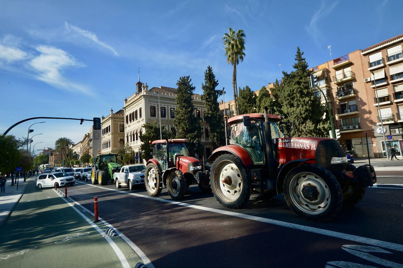 Las protestas de los agricultores llegan a Murcia el 21-F, en imágenes