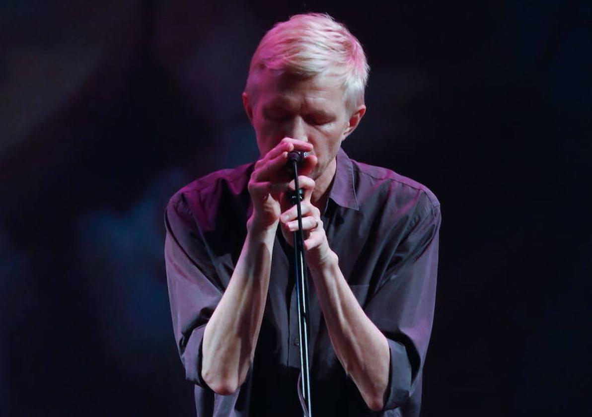 Jay-Jay Johanson.