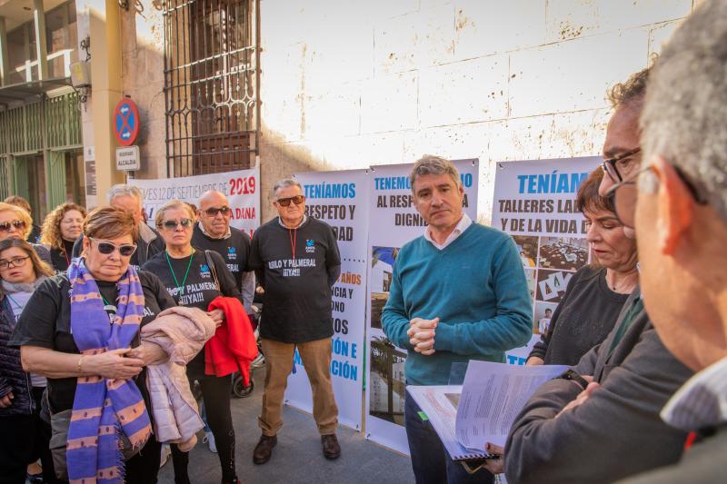 La protesta del Ampa del Centro Oriol, en imágenes