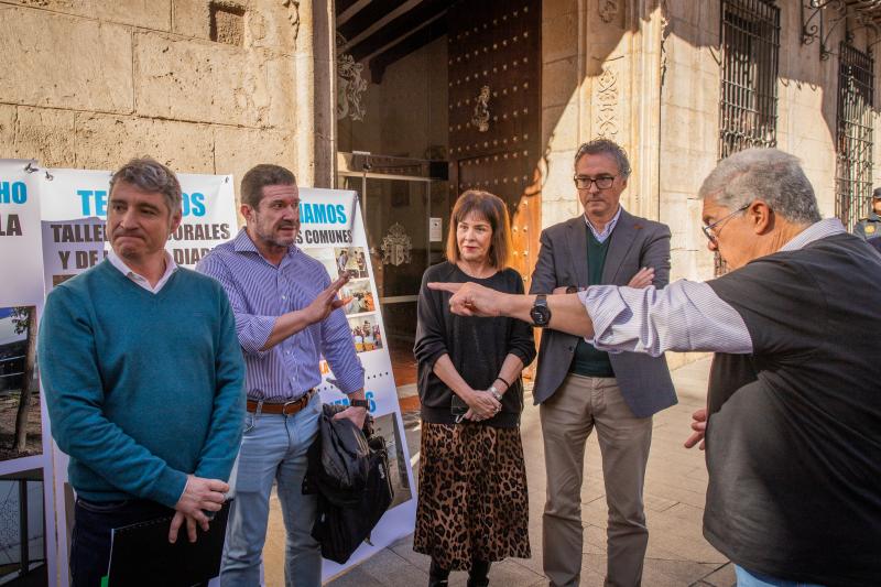 La protesta del Ampa del Centro Oriol, en imágenes