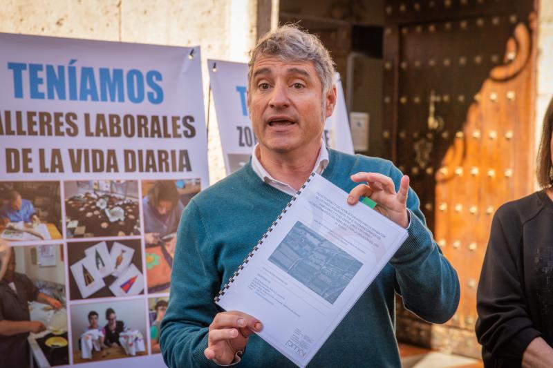 La protesta del Ampa del Centro Oriol, en imágenes