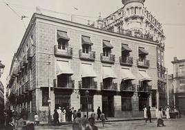 Edificio de la Plaza de San Sebastián donde tuvo su primera sede la Cámara de Comercio cartagenera.