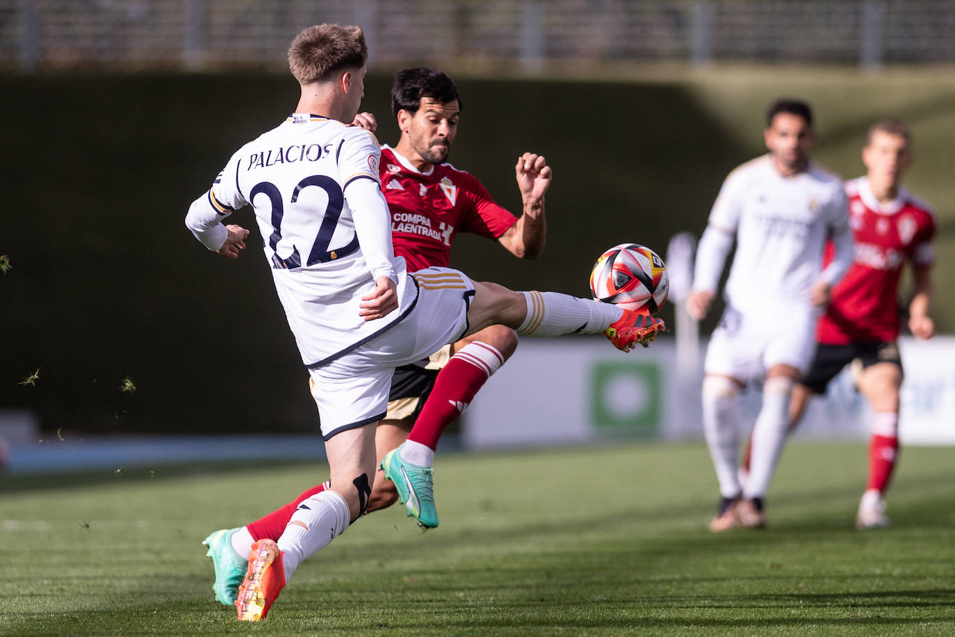 El partido del Real Murcia contra el Real Madrid Castilla, en imágenes