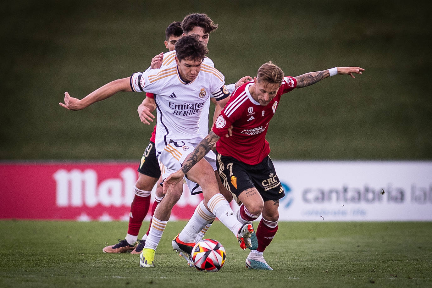 El partido del Real Murcia contra el Real Madrid Castilla, en imágenes