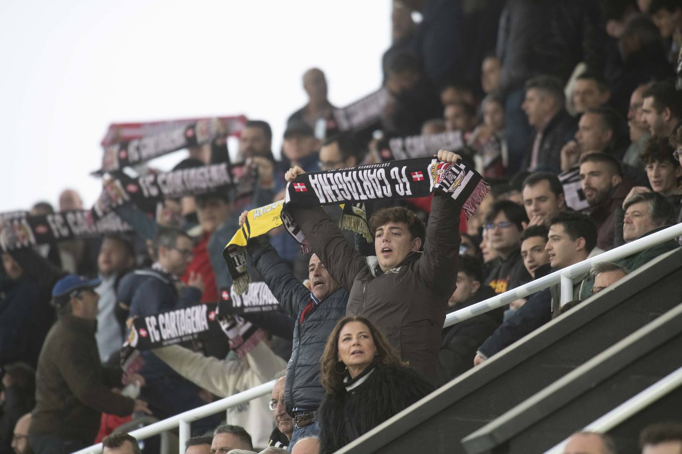 La derrota del Cartagena frente al Elche, en imágenes