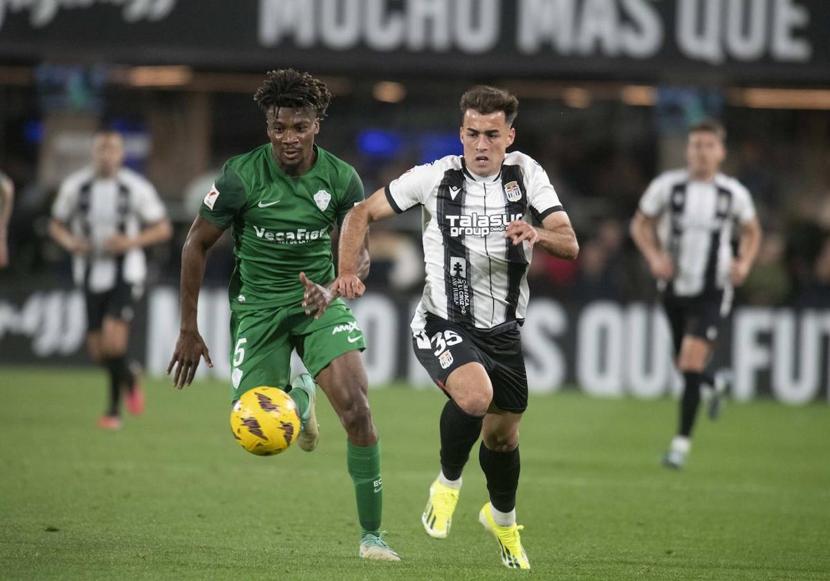 La derrota del Cartagena frente al Elche, en imágenes